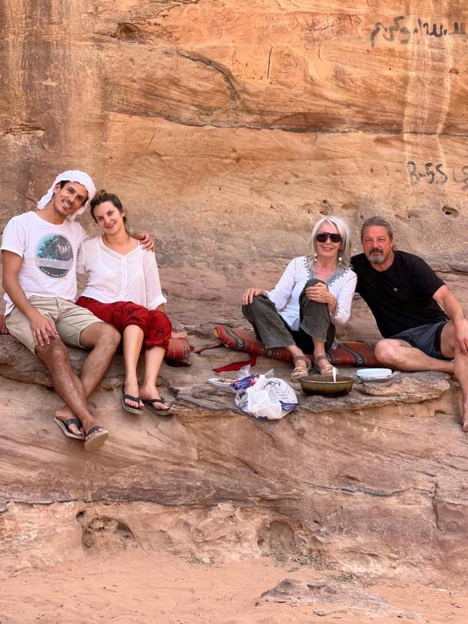 Wadi Rum Sunset Camp Exterior foto