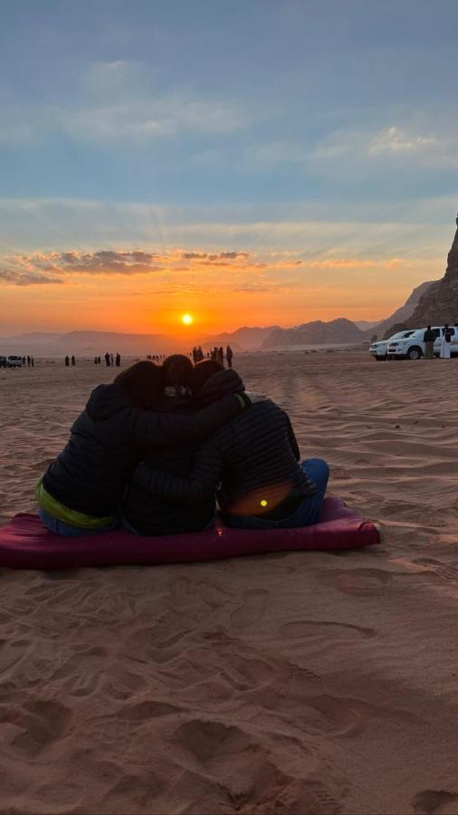 Wadi Rum Sunset Camp Exterior foto