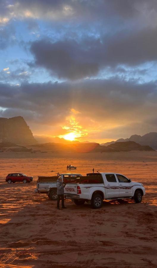 Wadi Rum Sunset Camp Exterior foto